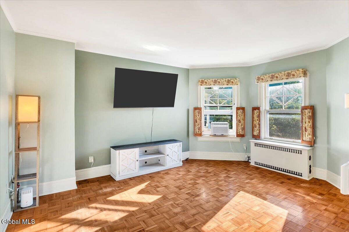 1056 Wendell Avenue Schenectady NY 12308
