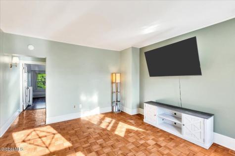 1056 Wendell Avenue Schenectady NY 12308