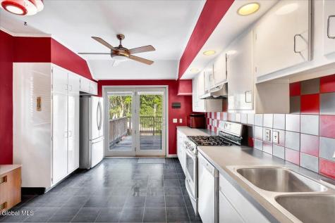 1056 Wendell Avenue Schenectady NY 12308