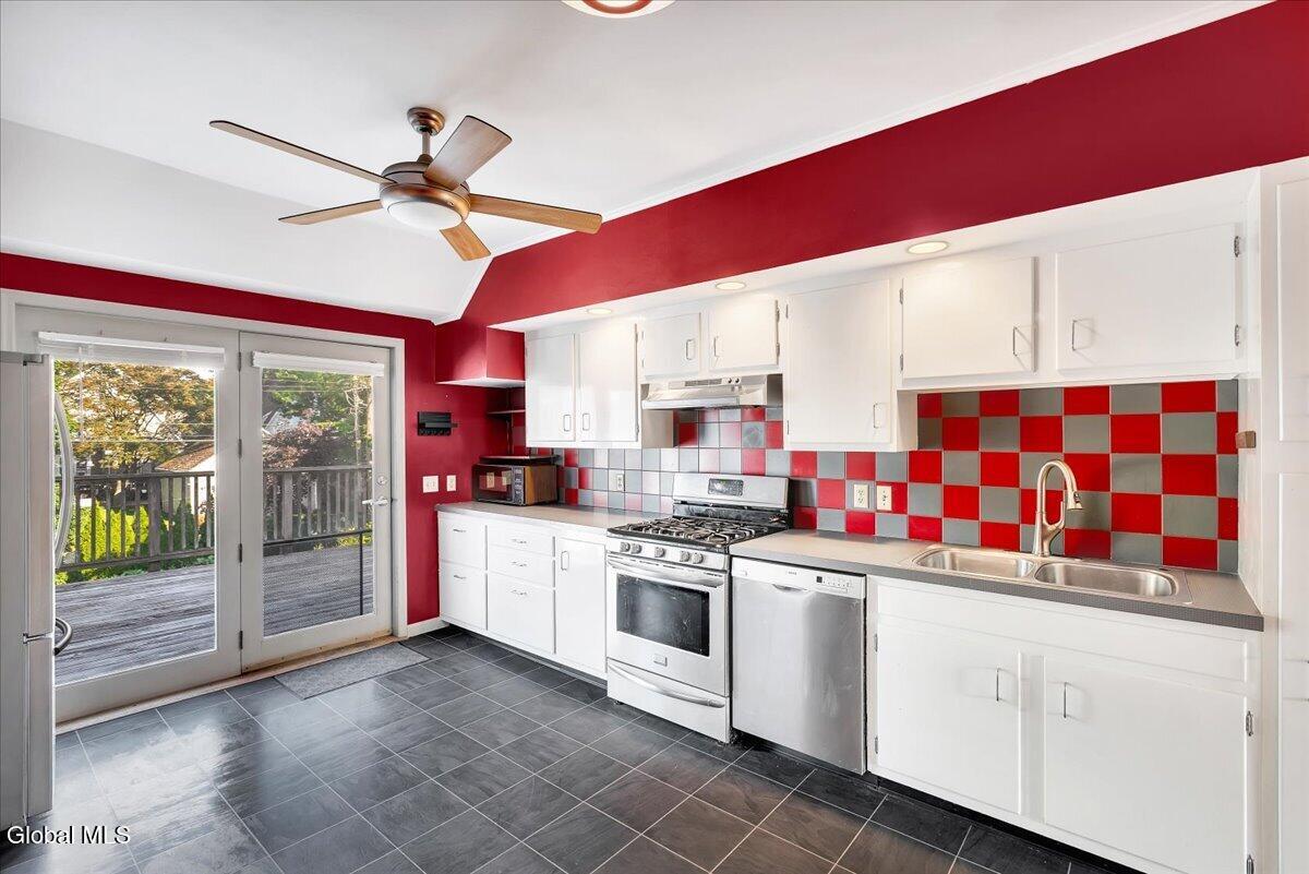 1056 Wendell Avenue Schenectady NY 12308