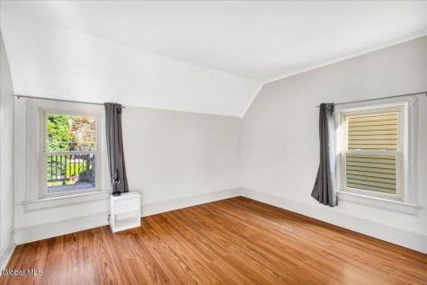 1056 Wendell Avenue Schenectady NY 12308