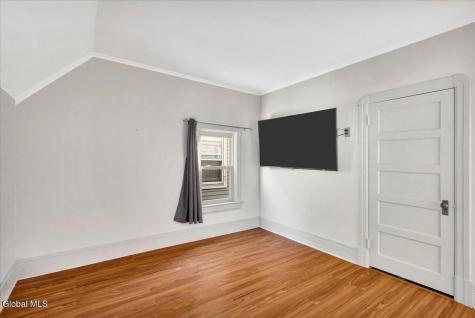 1056 Wendell Avenue Schenectady NY 12308