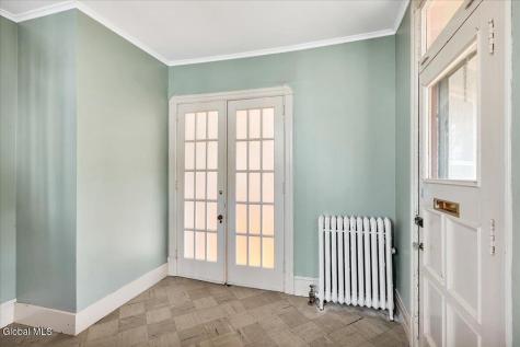 1056 Wendell Avenue Schenectady NY 12308