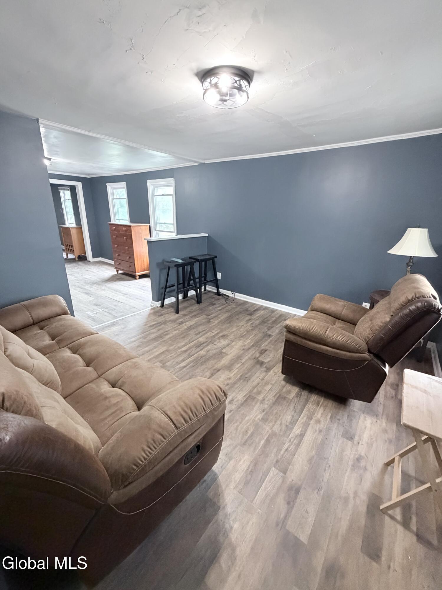 1002 Glendale Place Schenectady NY 12303