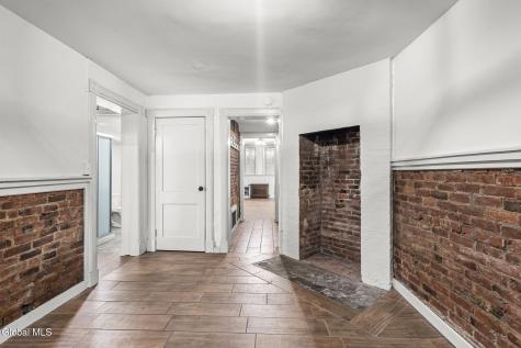 346 Hudson Avenue Albany NY 12210