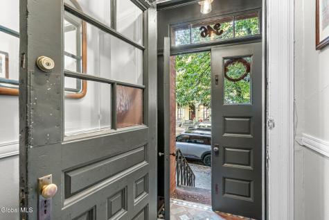 346 Hudson Avenue Albany NY 12210