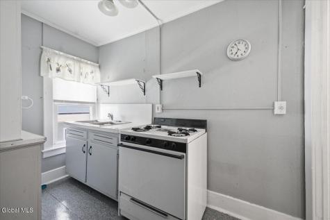 17 Granger Avenue Saratoga Springs NY 12866
