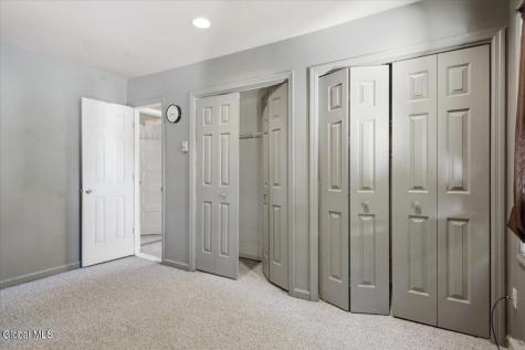 17 Granger Avenue Saratoga Springs NY 12866