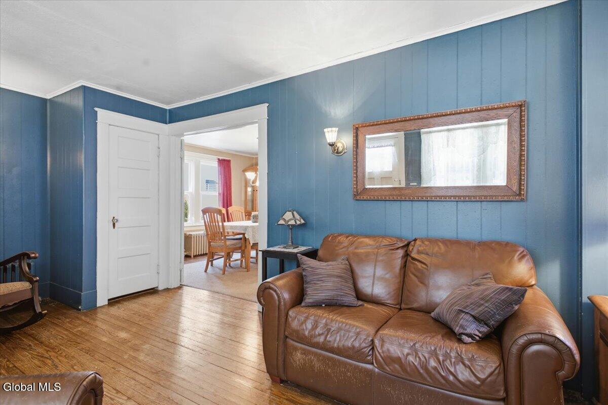 17 Granger Avenue Saratoga Springs NY 12866
