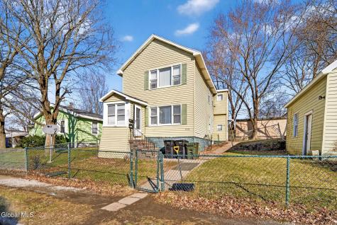 1326 8TH Avenue Watervliet NY 12189