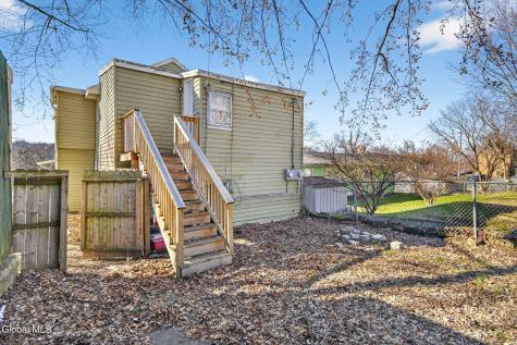 1326 8th Avenue Watervliet NY 12189