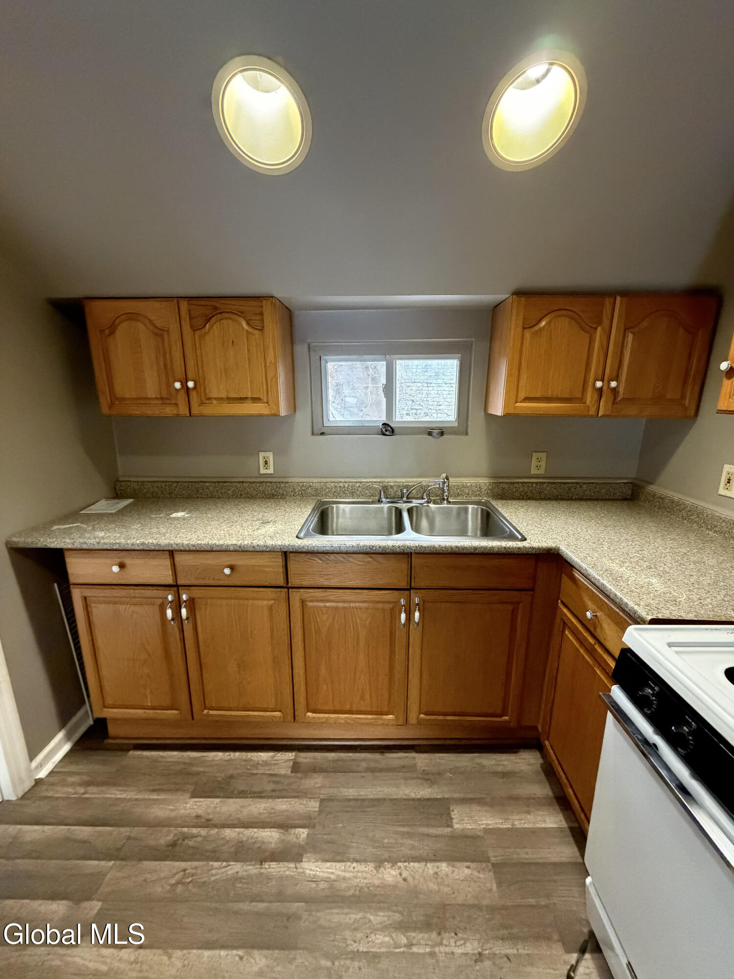 173 N Arlington Avenue Gloversville NY 12078