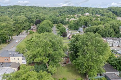 3367 6th Avenue Troy NY 12180