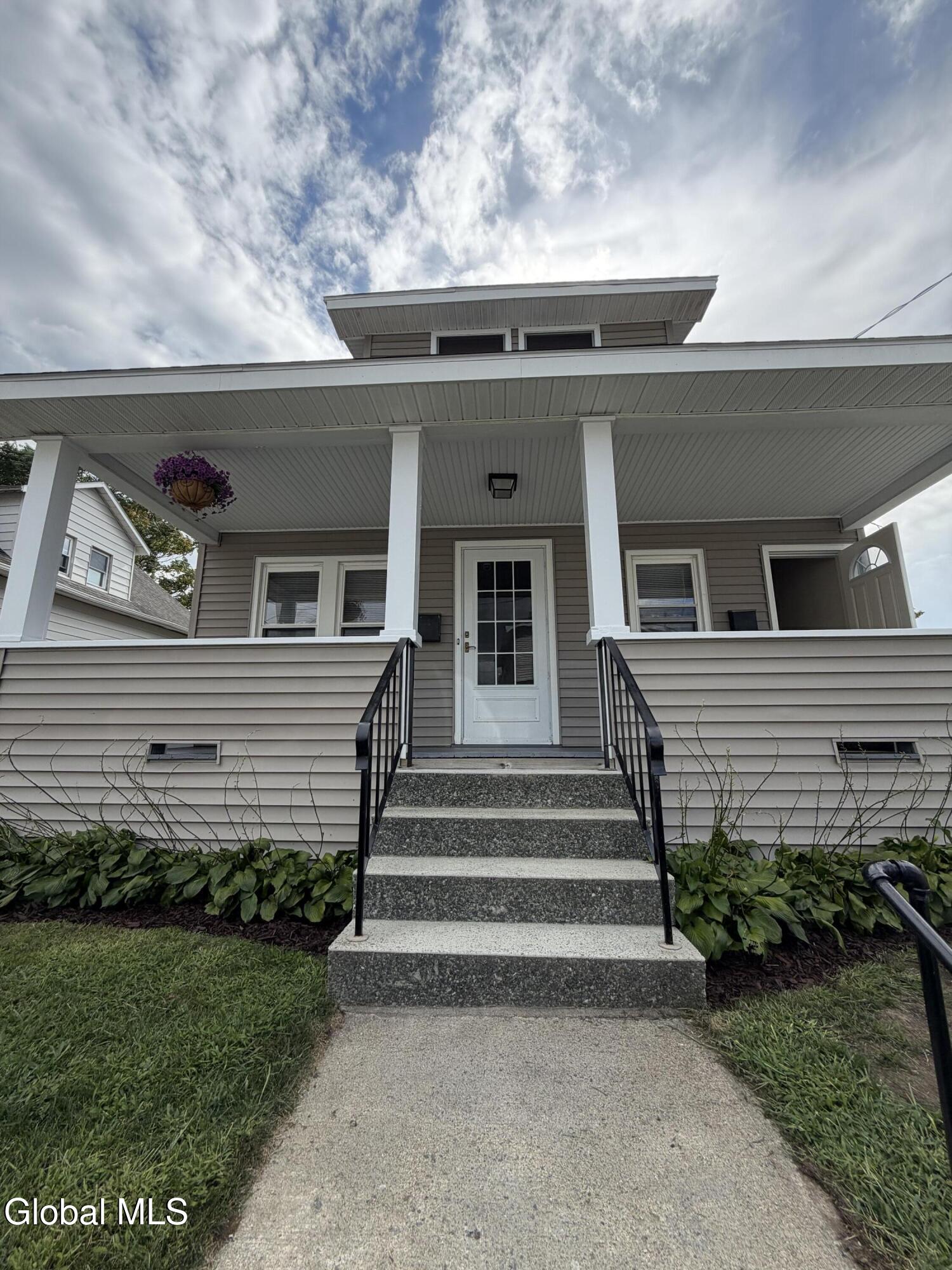 4 Orford Street Albany NY 12205