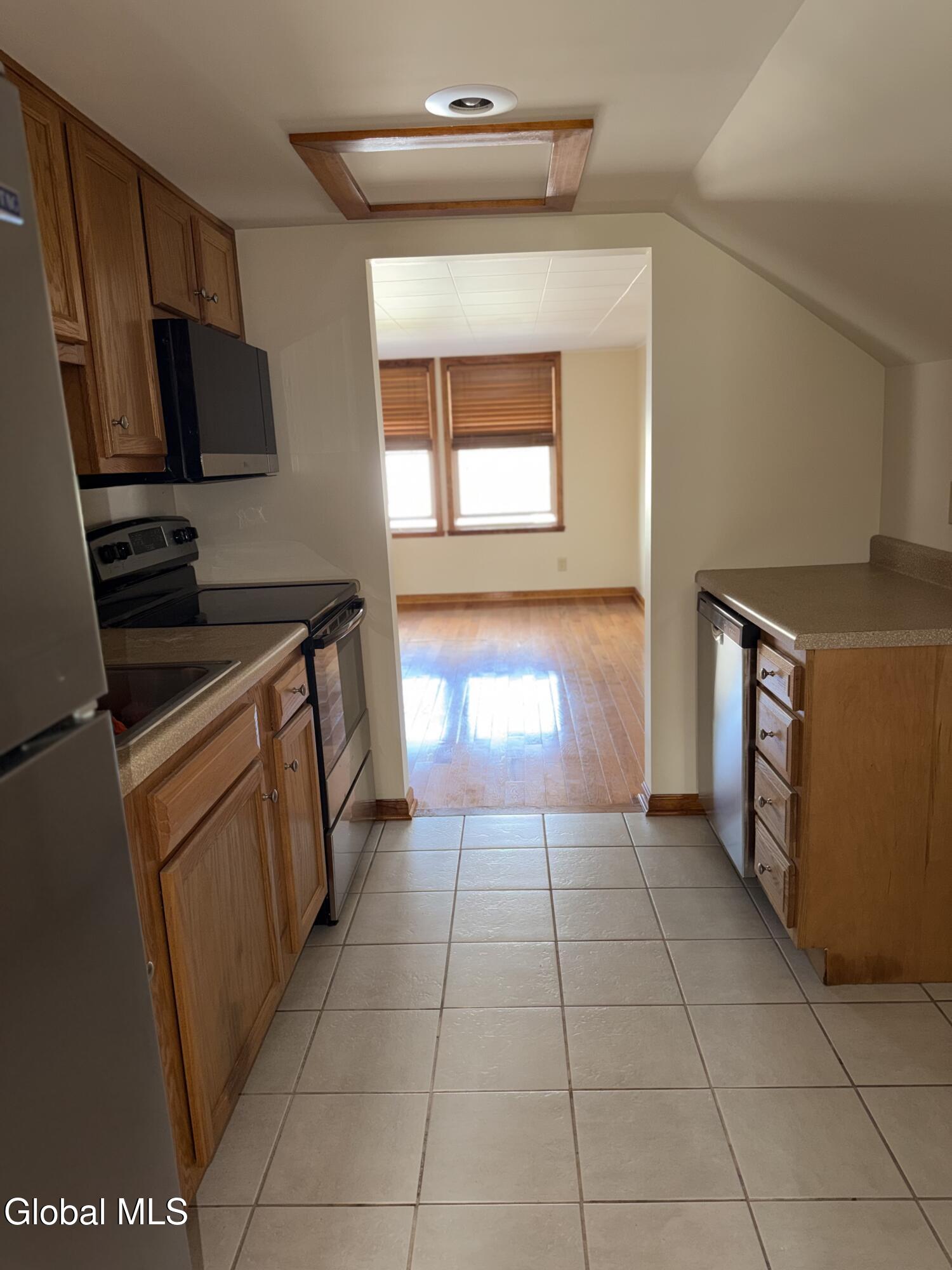 4 Orford Street Albany NY 12205