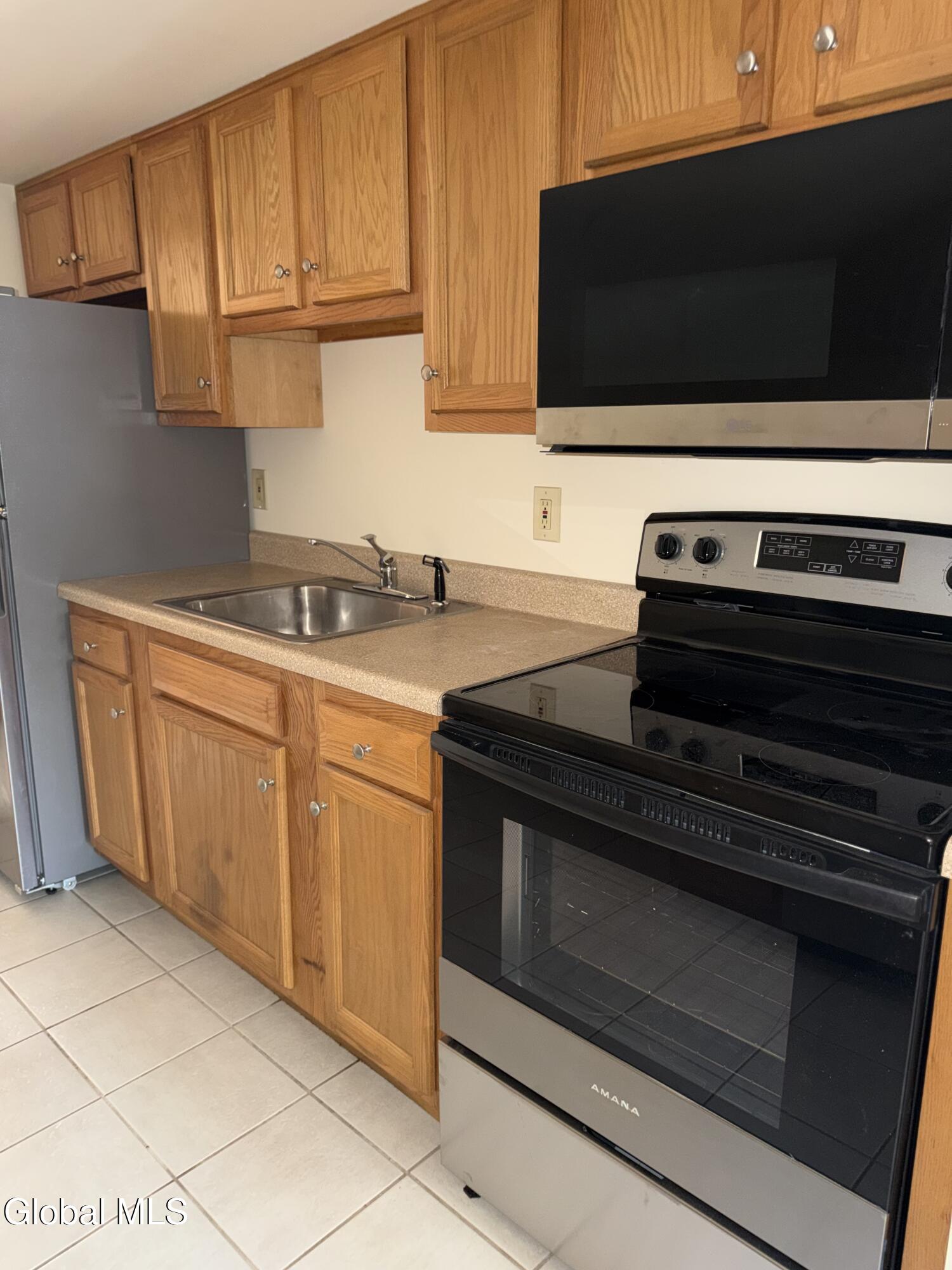 4 Orford Street Albany NY 12205