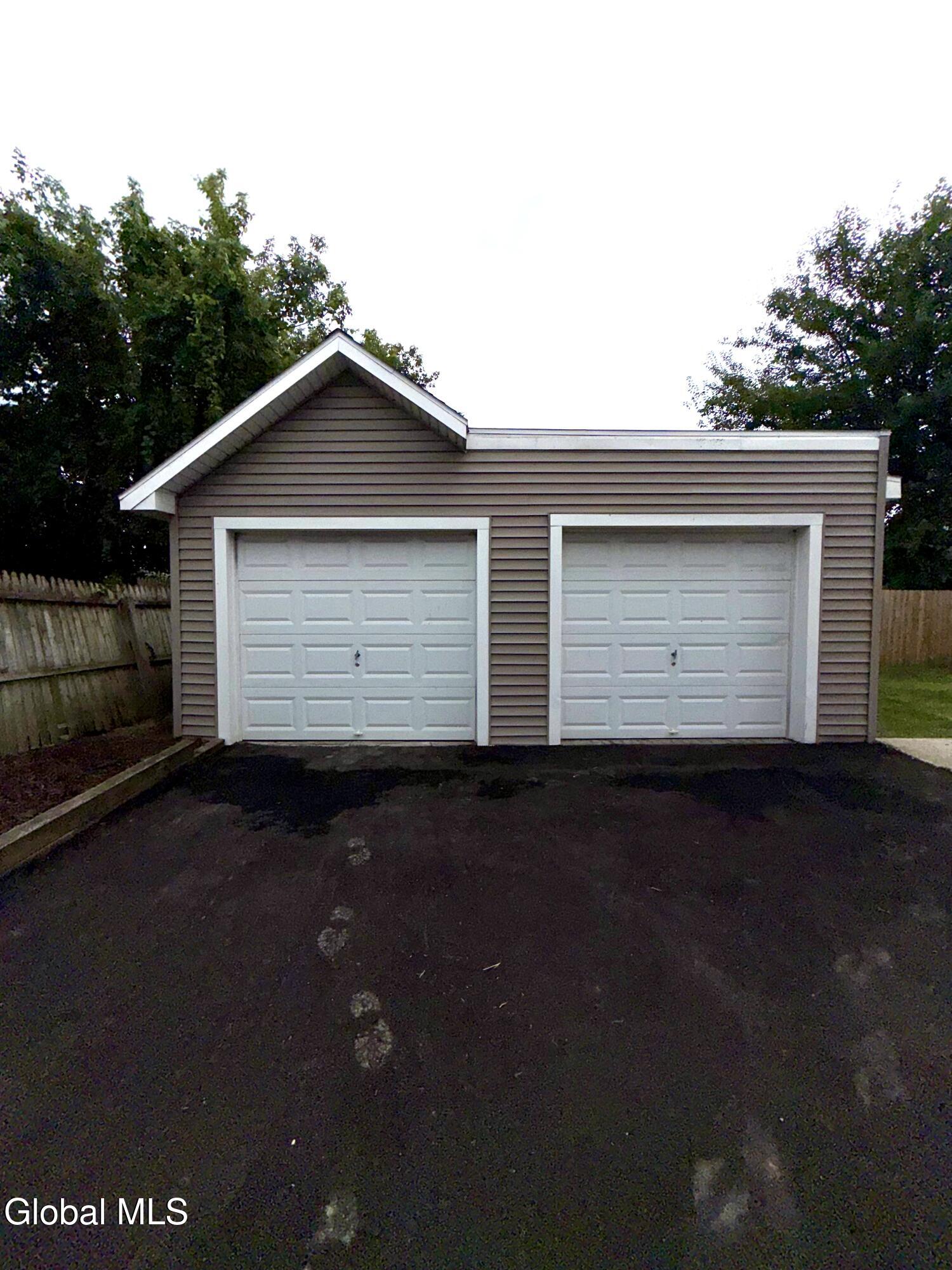 4 Orford Street Albany NY 12205
