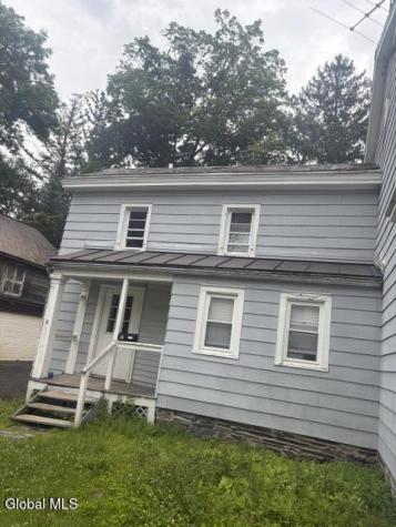24 W Main Street Cambridge NY 12816