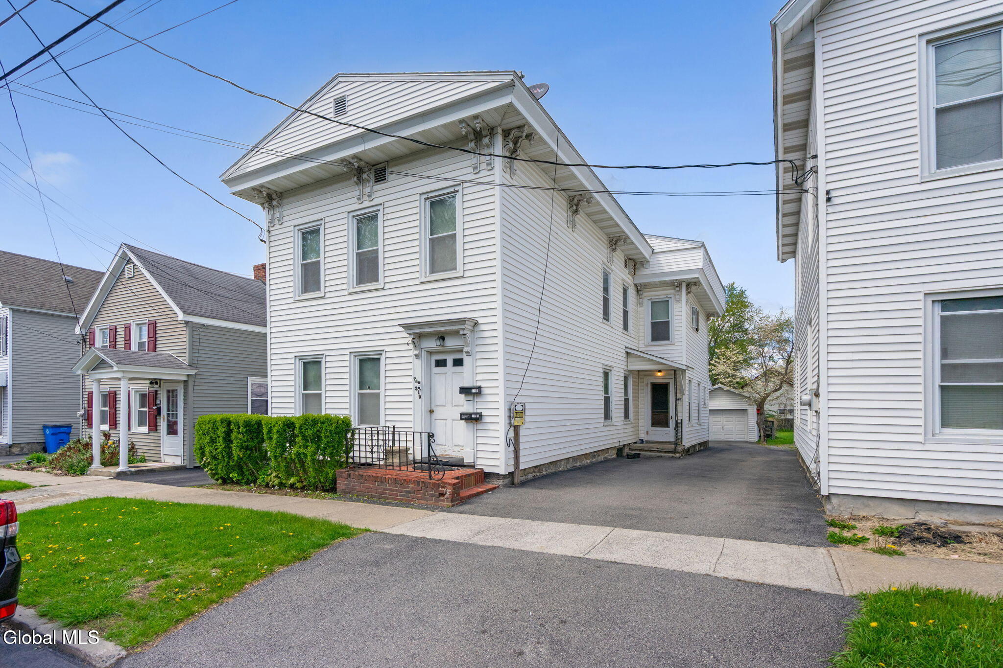 319 W Clinton Street Johnstown NY 12078