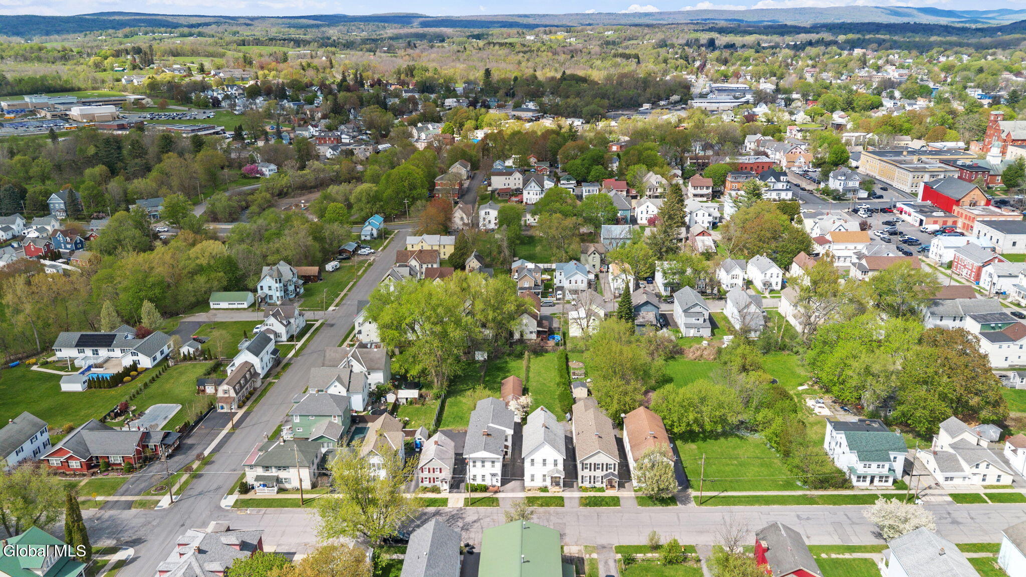 319 W Clinton Street Johnstown NY 12078