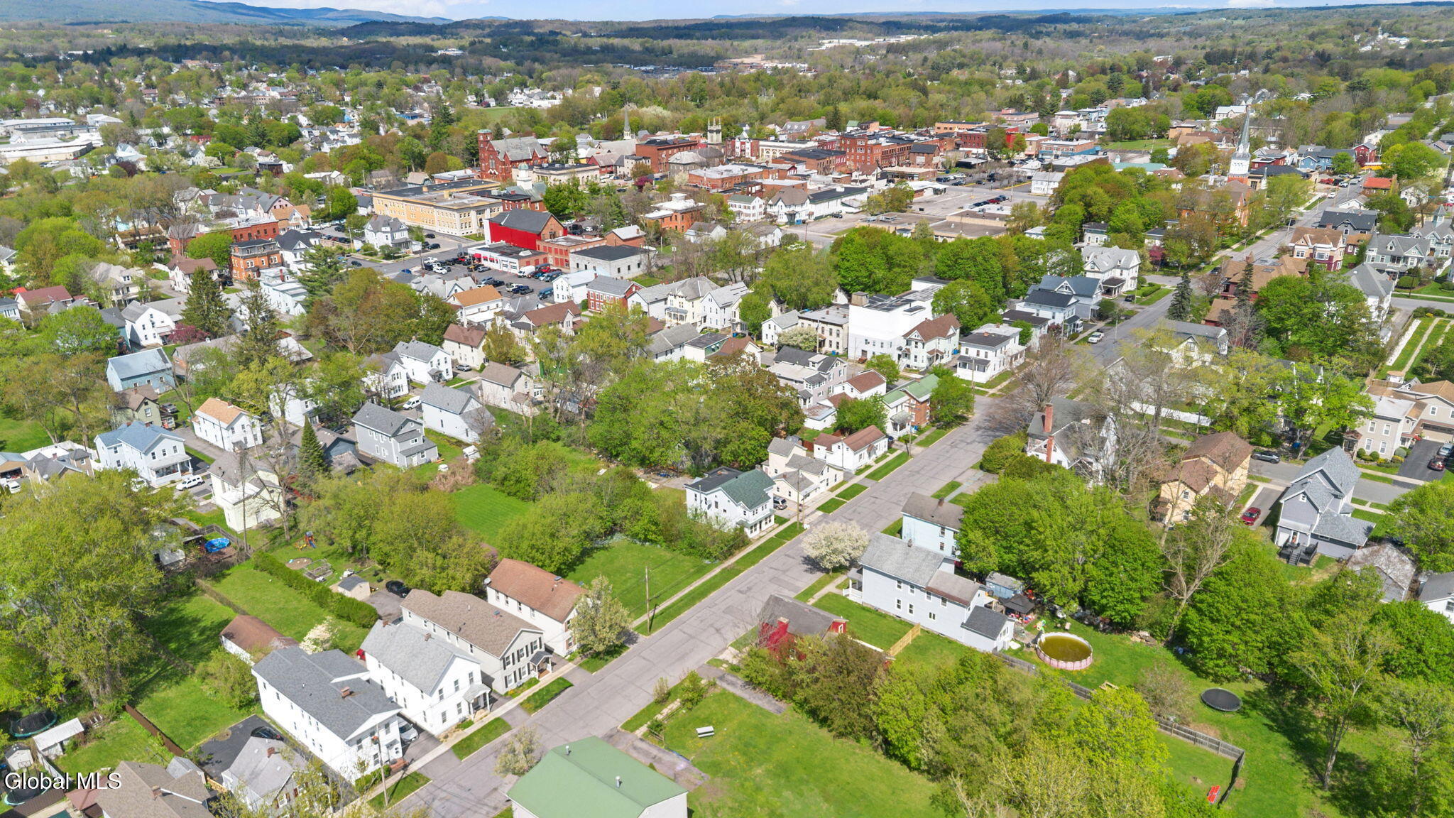319 W Clinton Street Johnstown NY 12078