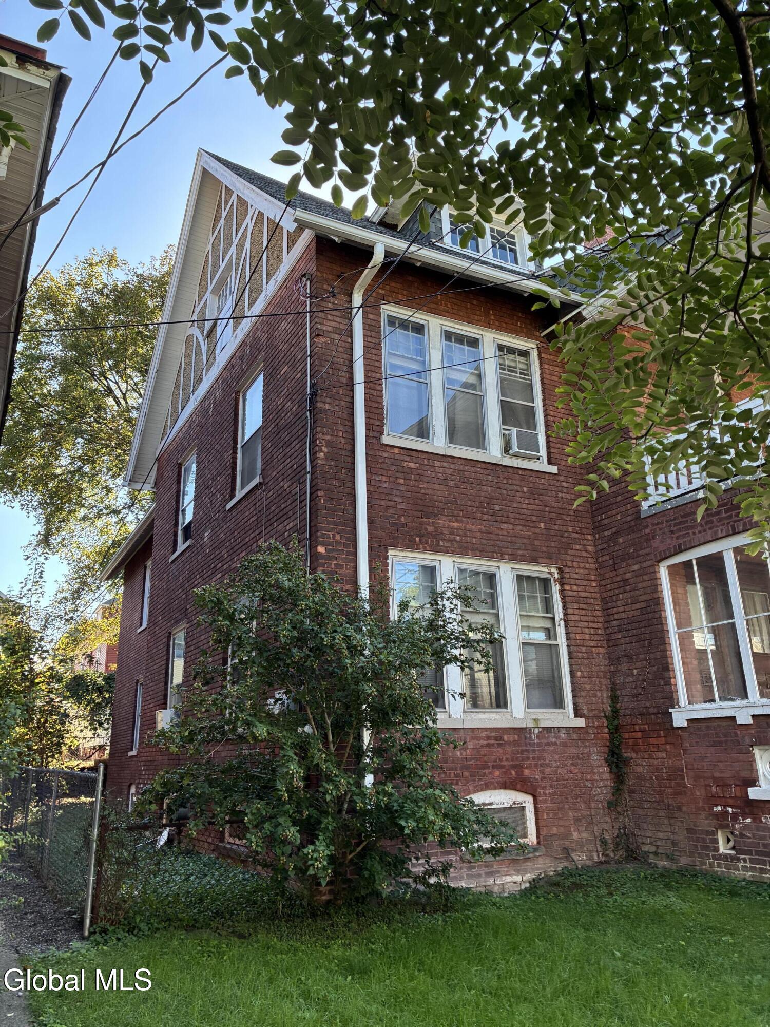 2166 14th Street Troy NY 12180