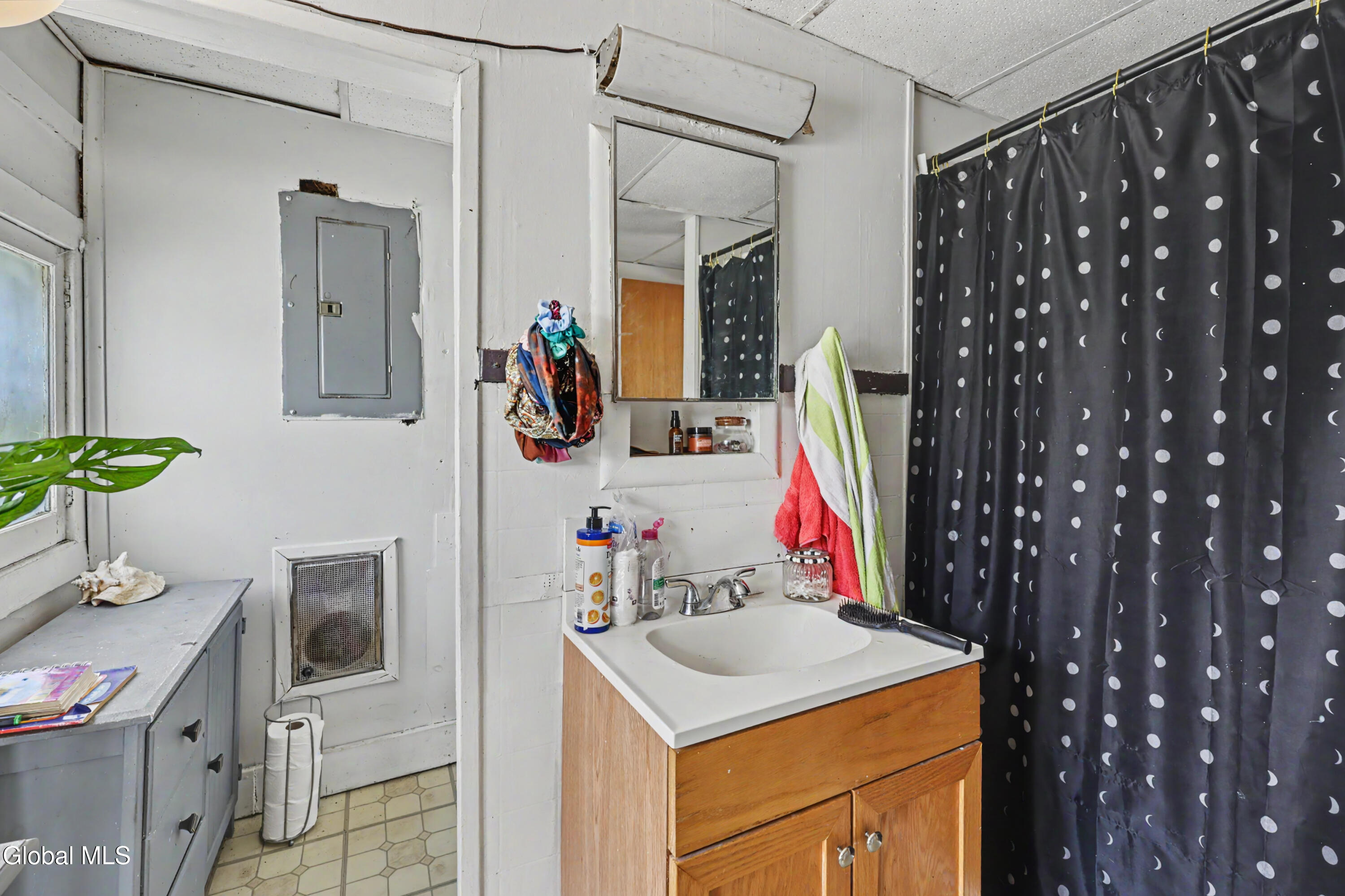 29 Smith Street Glens Falls NY 12801