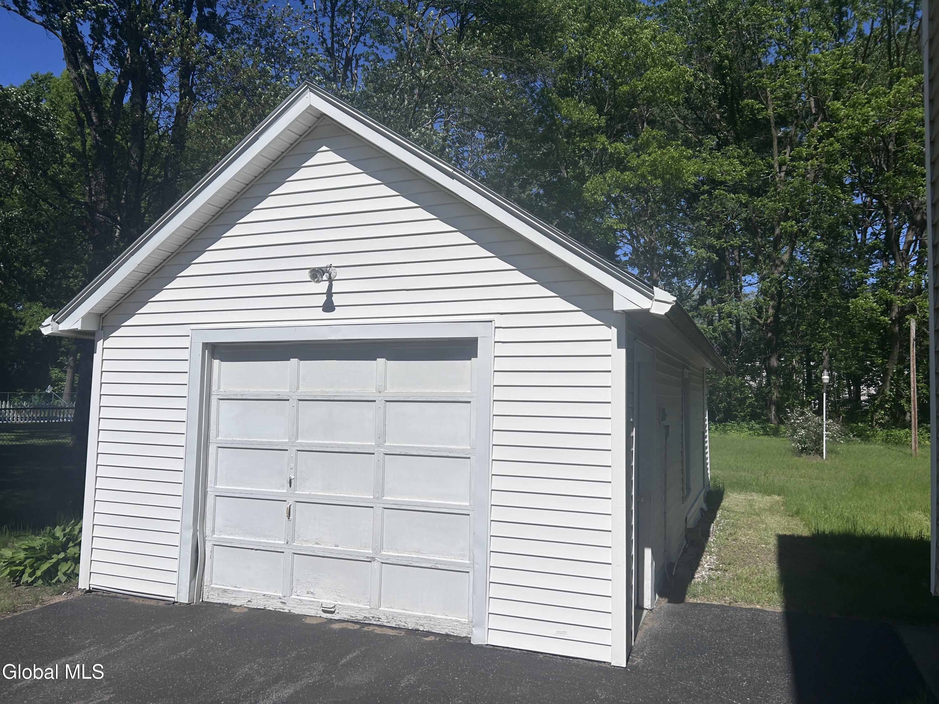 1111 Fort Hunter Road Rotterdam NY 12303