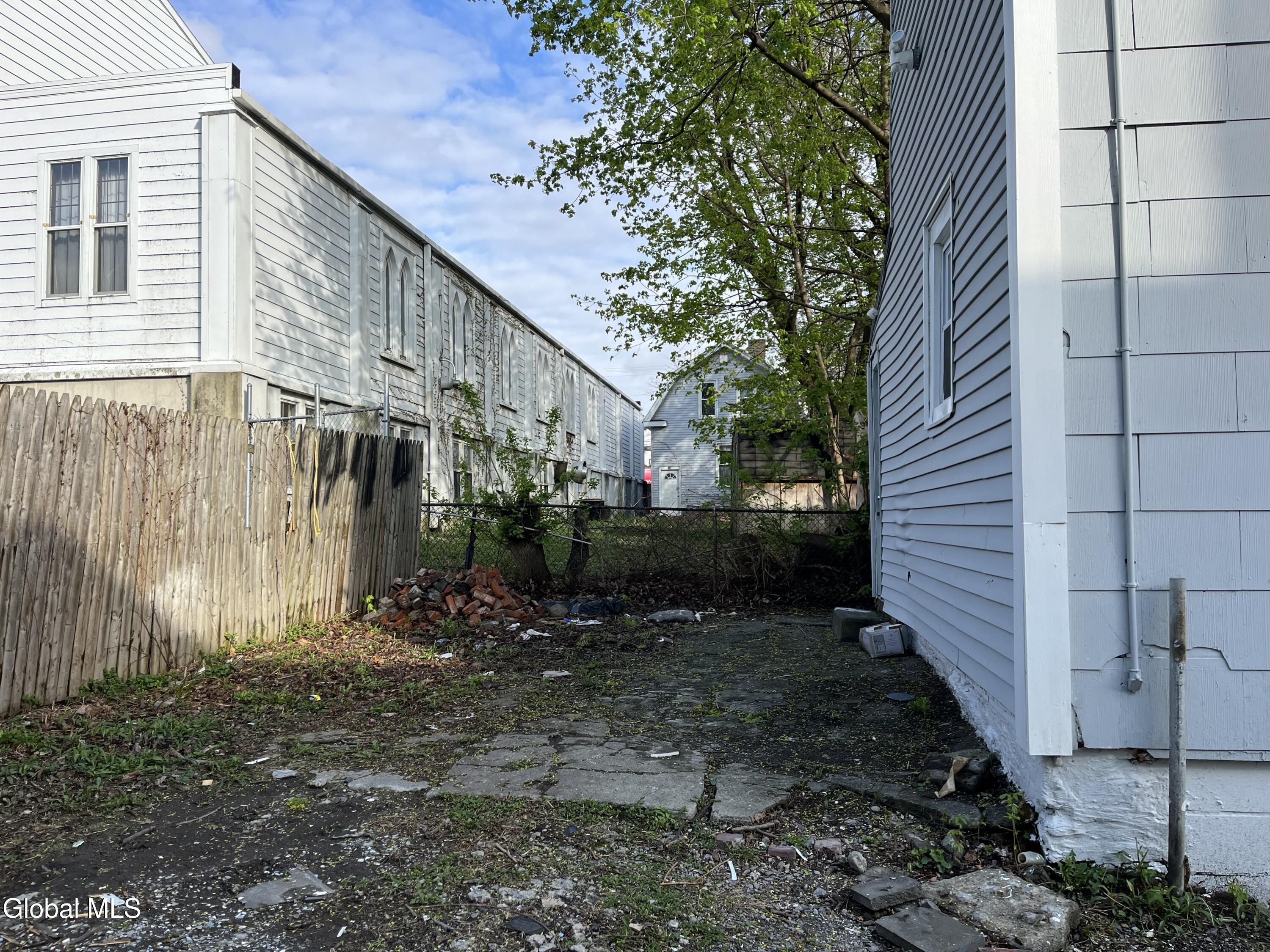 683 State Street Albany NY 12203