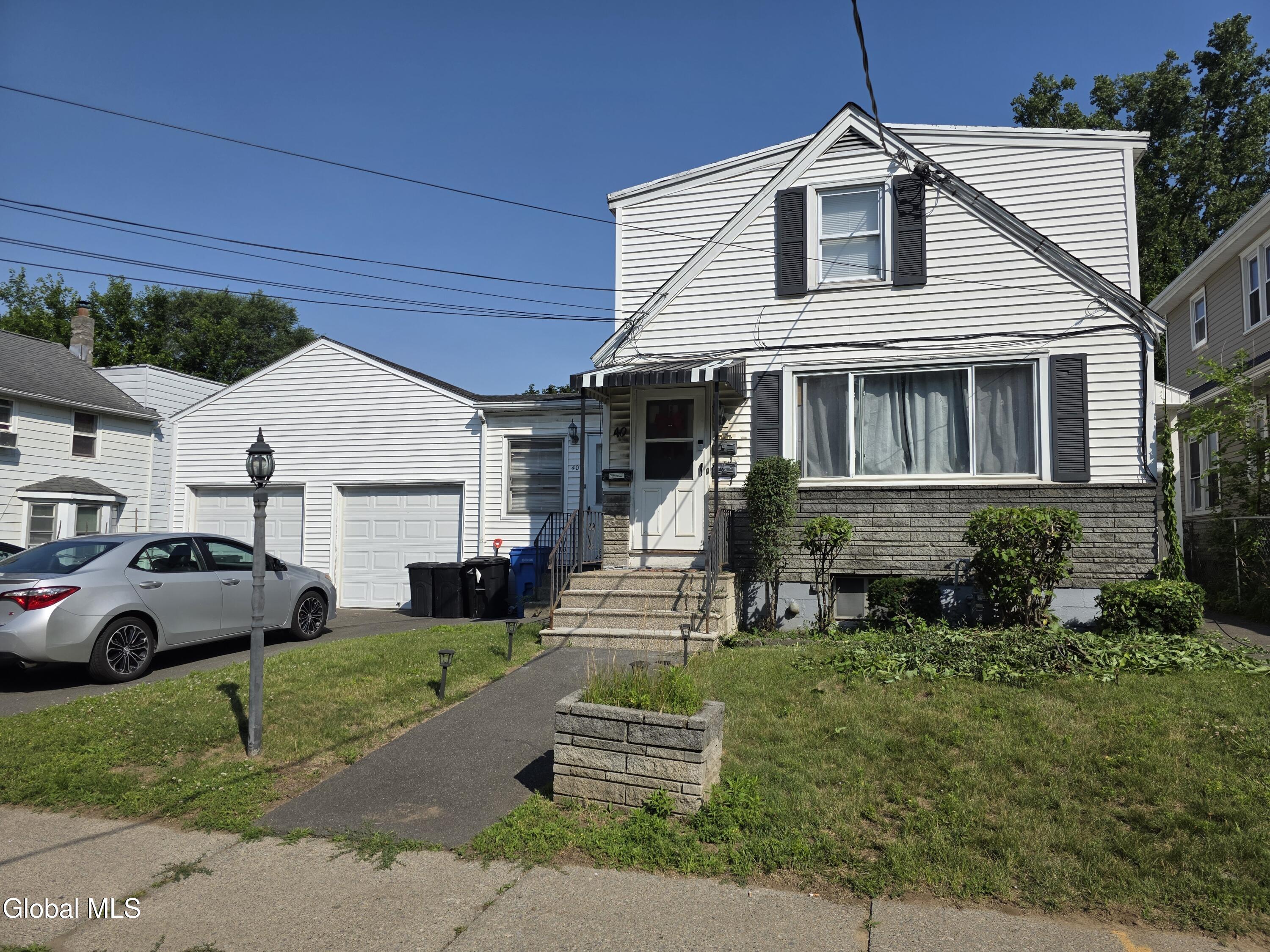 40 Frost Place Albany NY 12205