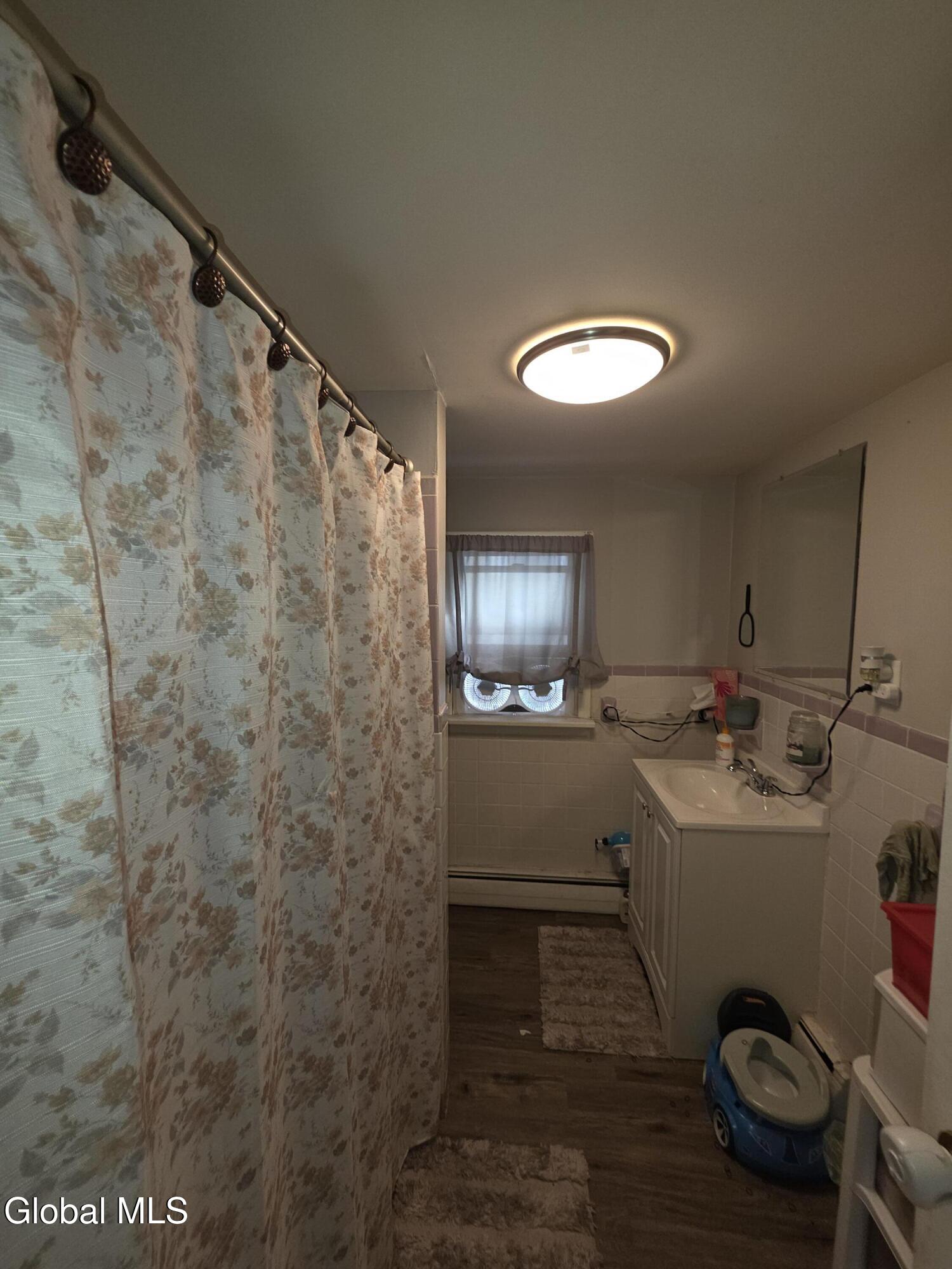 40 Frost Place Albany NY 12205
