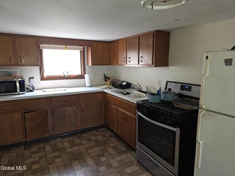 40 Frost Place Albany NY 12205