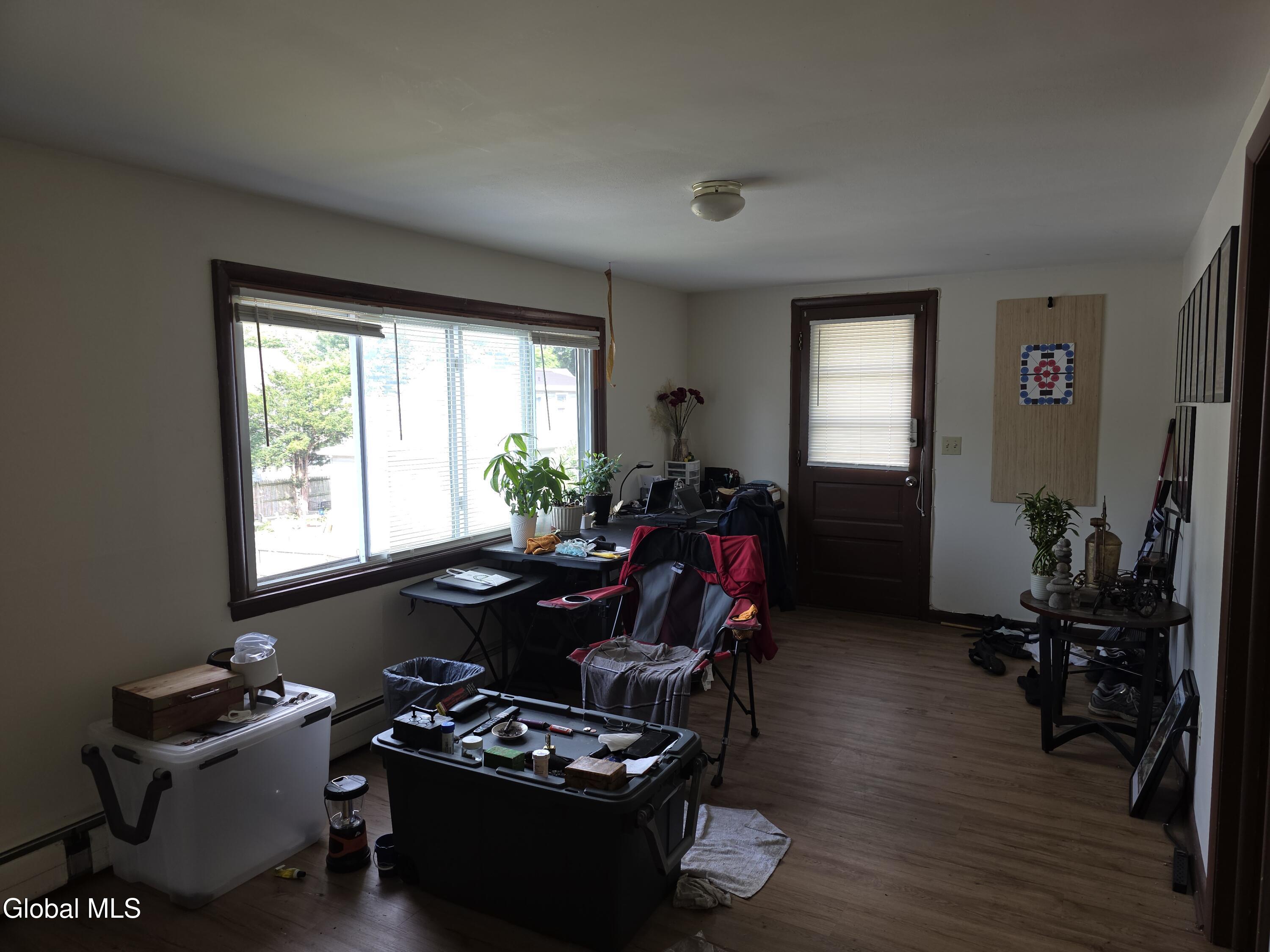 40 Frost Place Albany NY 12205