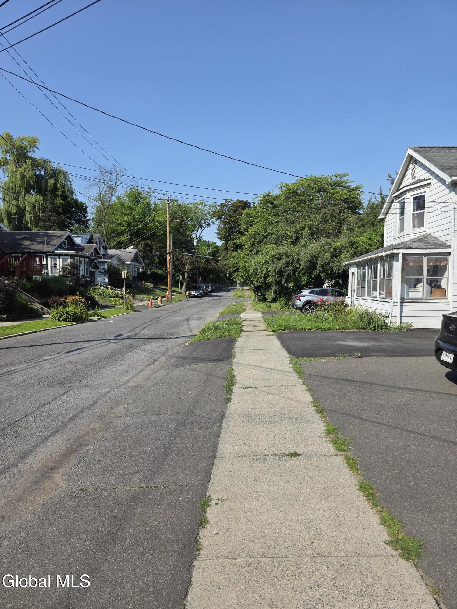 40 Frost Place Albany NY 12205