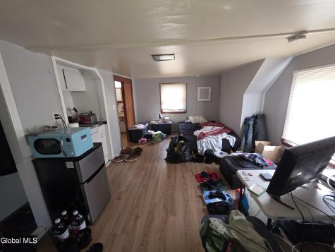 40 Frost Place Albany NY 12205