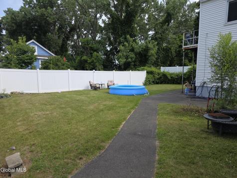 40 Frost Place Albany NY 12205