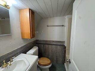 1057 Nys Route 9n Saratoga Springs NY 12866