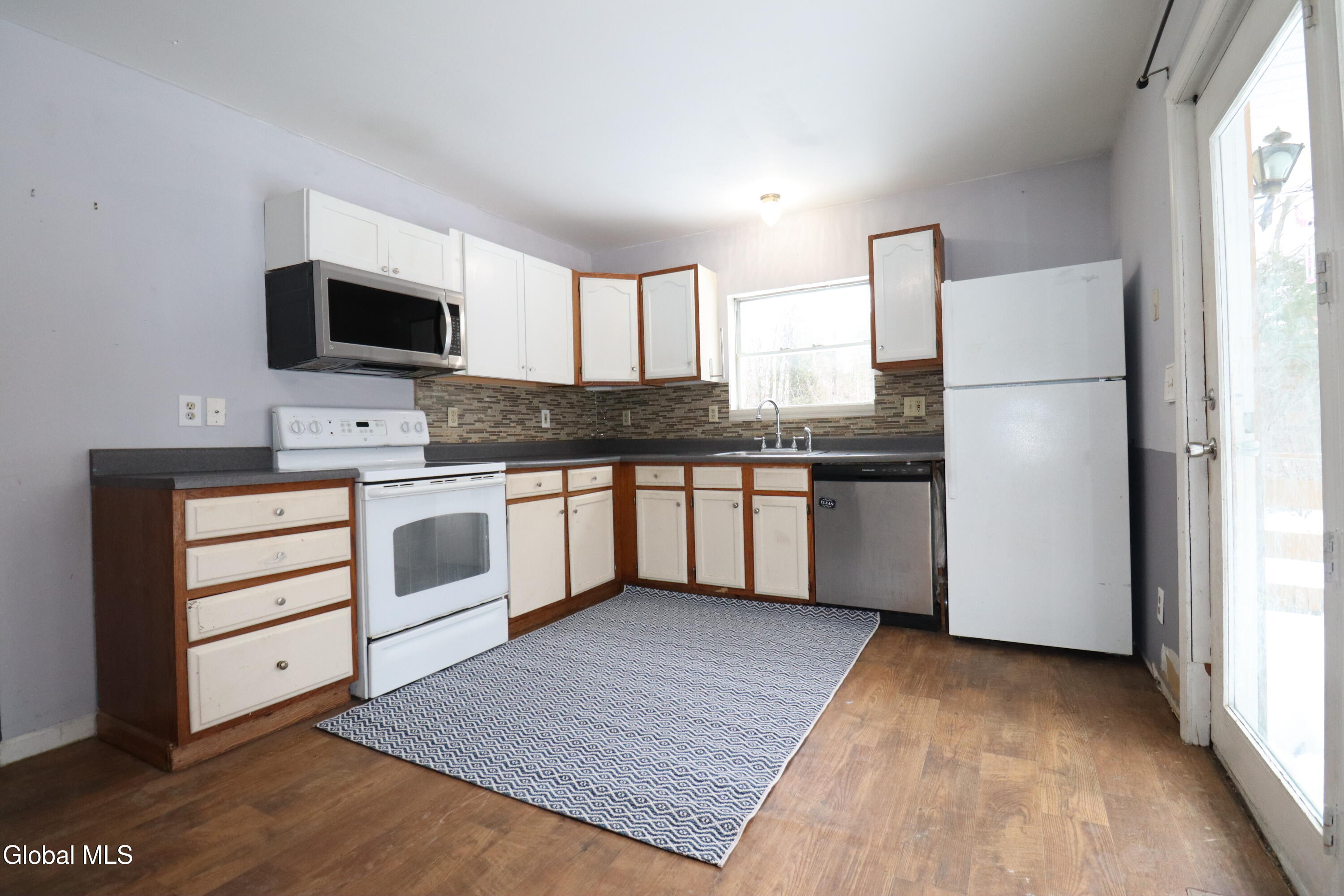 21-23 Hickory Circle Gansevoort NY 12831