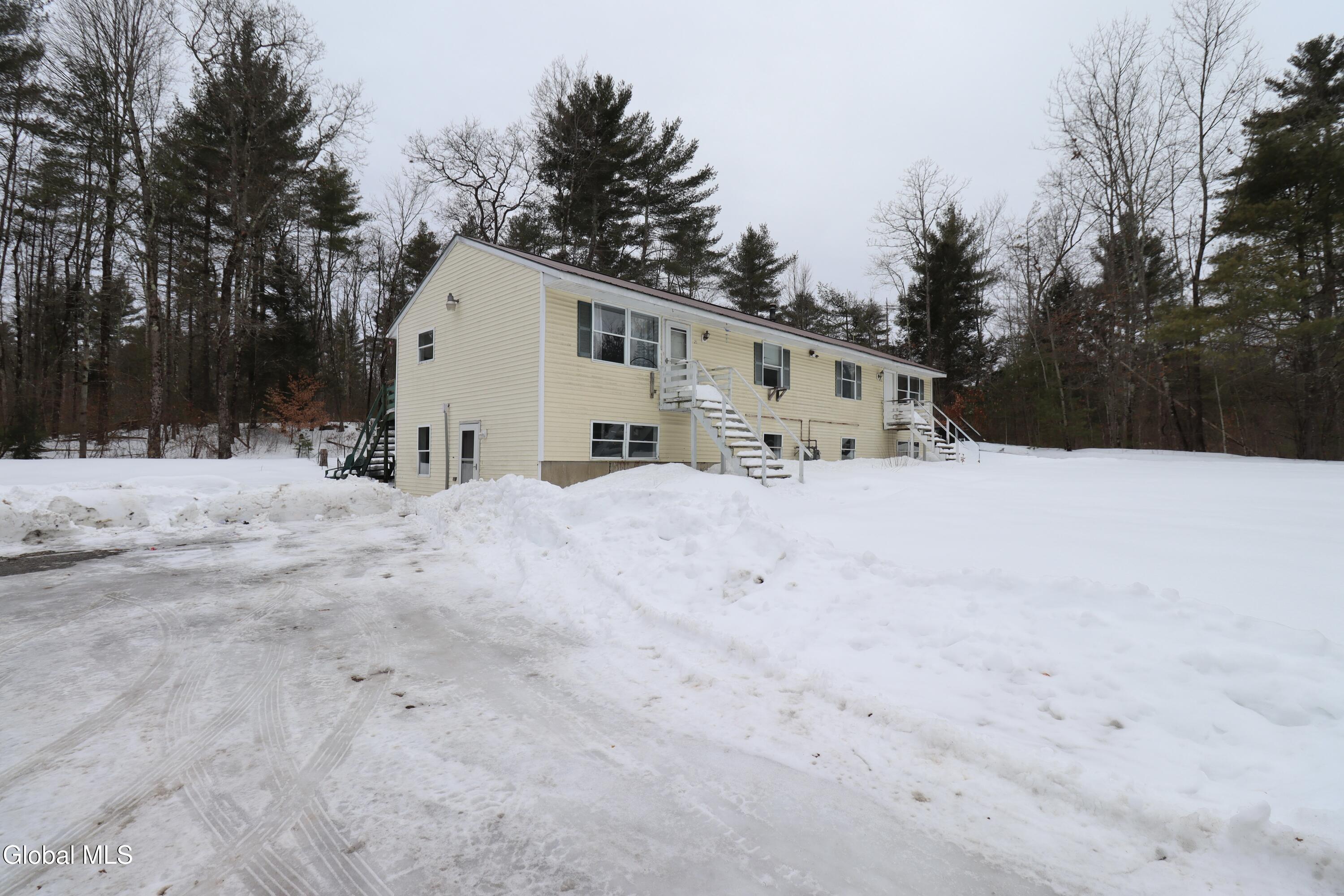 21-23 Hickory Circle Gansevoort NY 12831