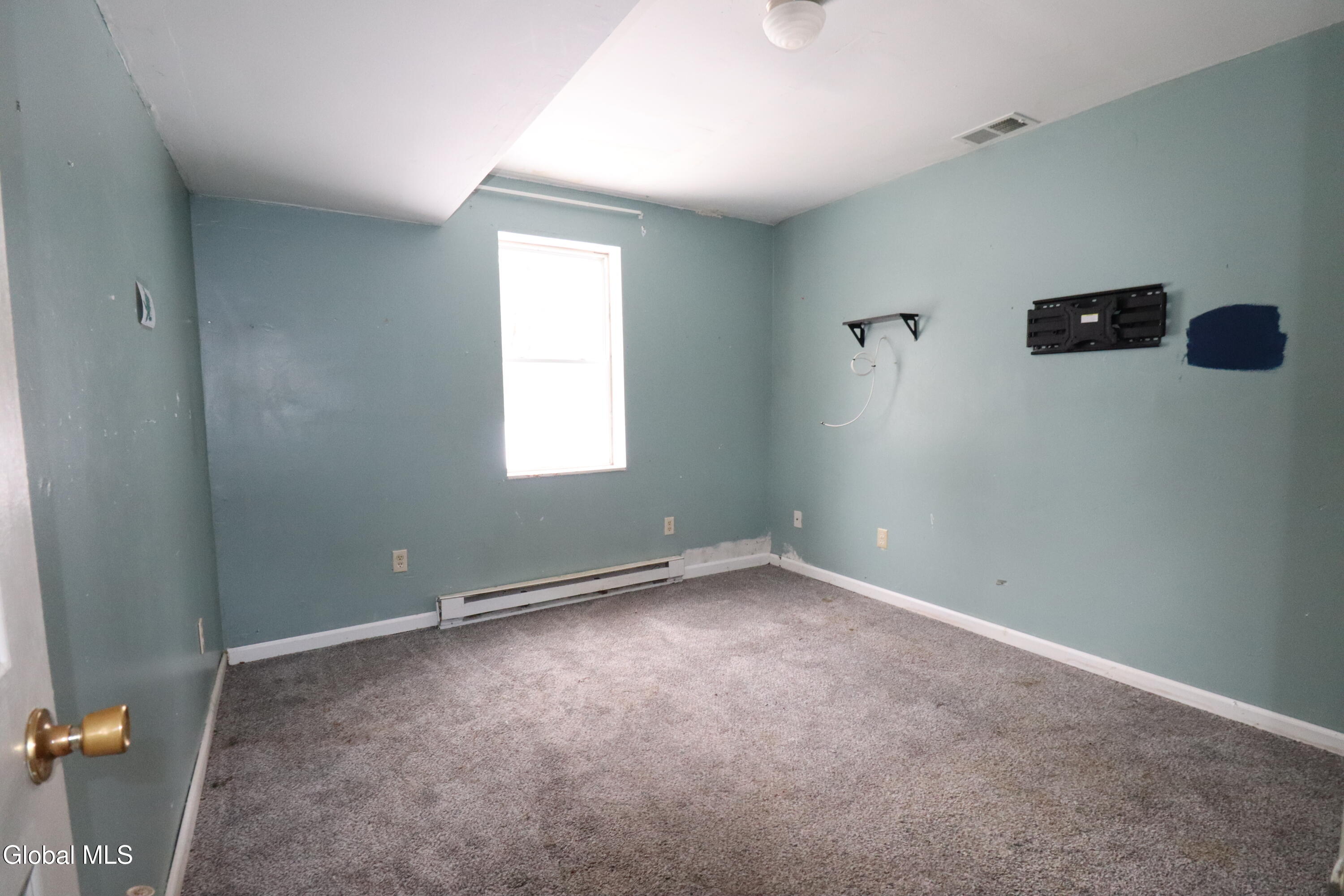 21-23 Hickory Circle Gansevoort NY 12831