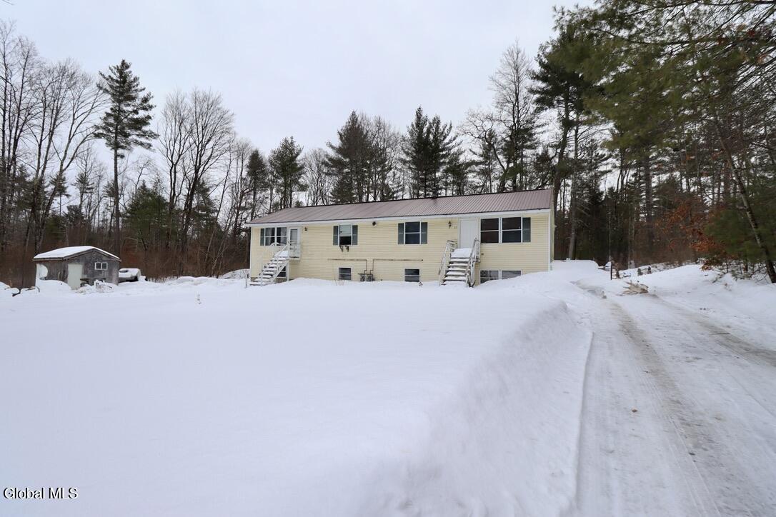 21-23 Hickory Circle Gansevoort NY 12831