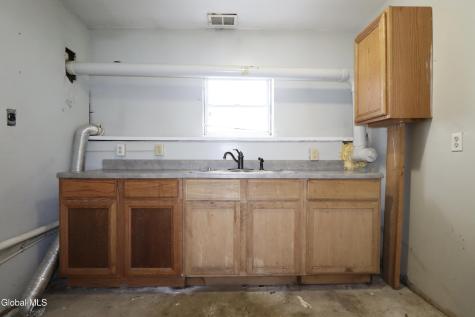 21-23 Hickory Circle Gansevoort NY 12831