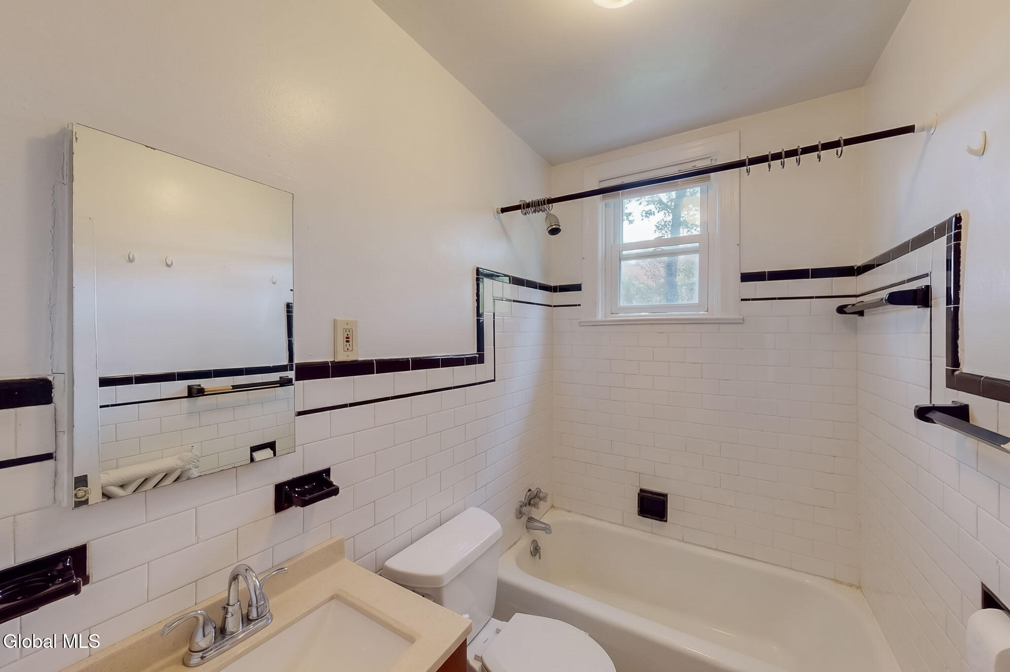 141 S Allen Street Albany NY 12208