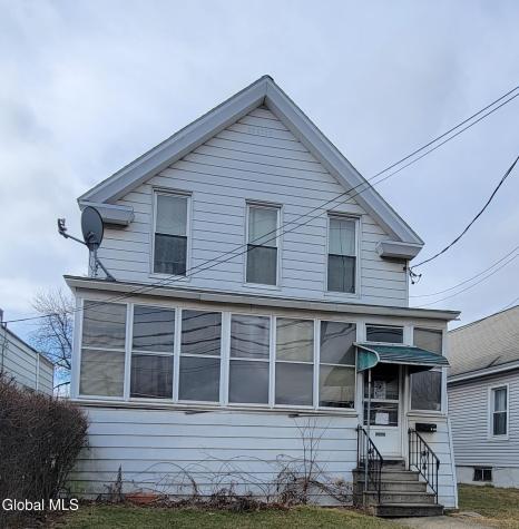 6 Cohoes Road Watervliet NY 12189