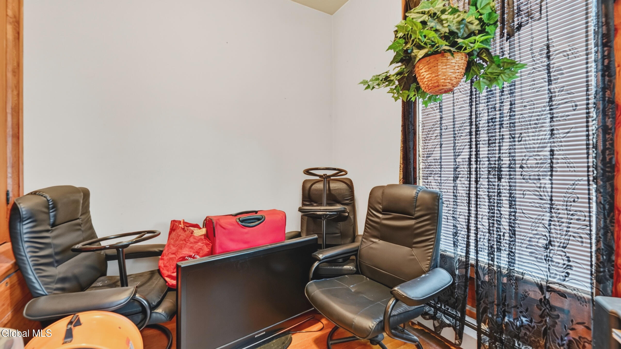 383 Clinton Avenue Albany NY 12206