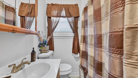 383 Clinton Avenue Albany NY 12206