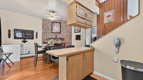 383 Clinton Avenue Albany NY 12206