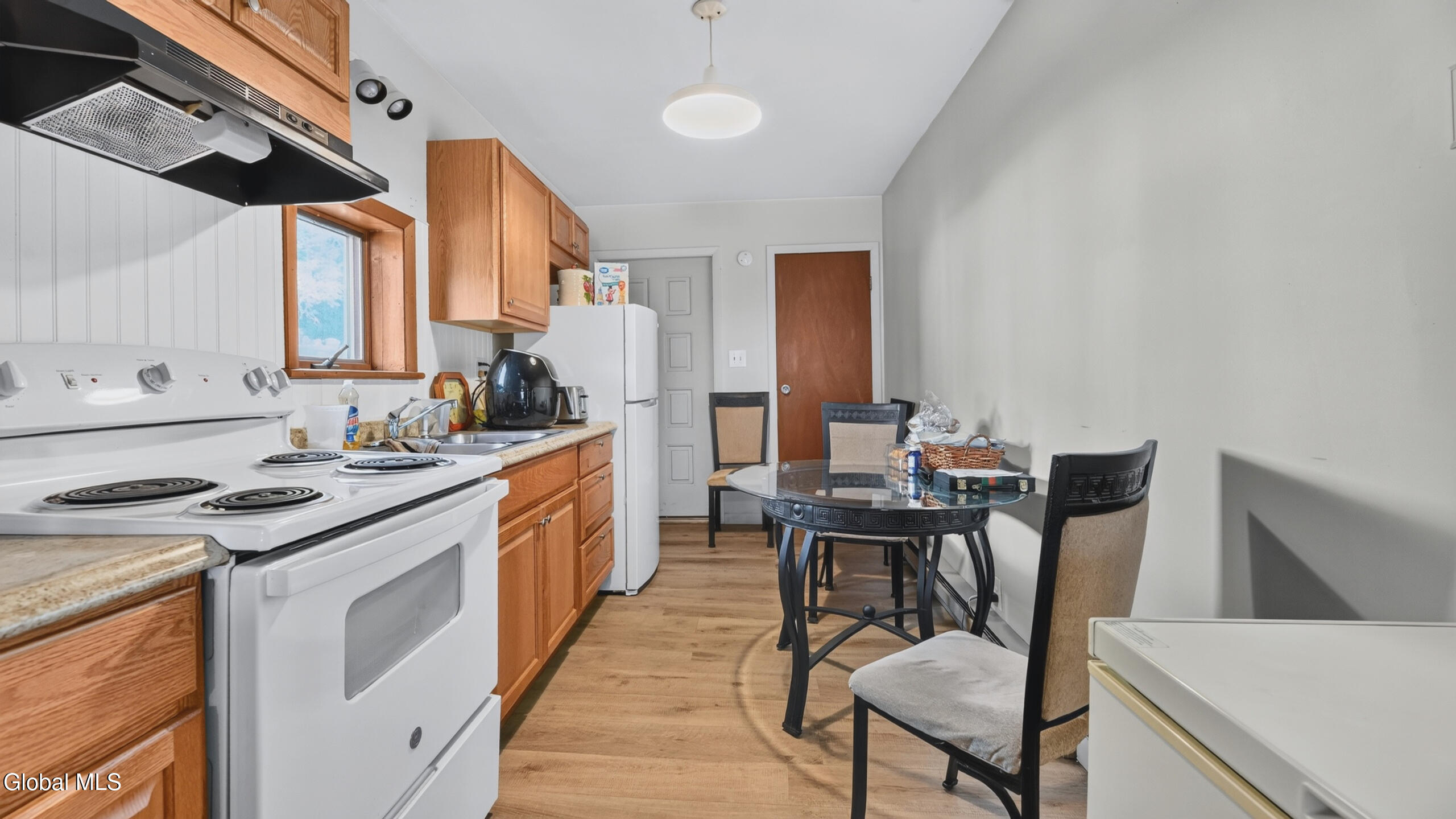 383 Clinton Avenue Albany NY 12206