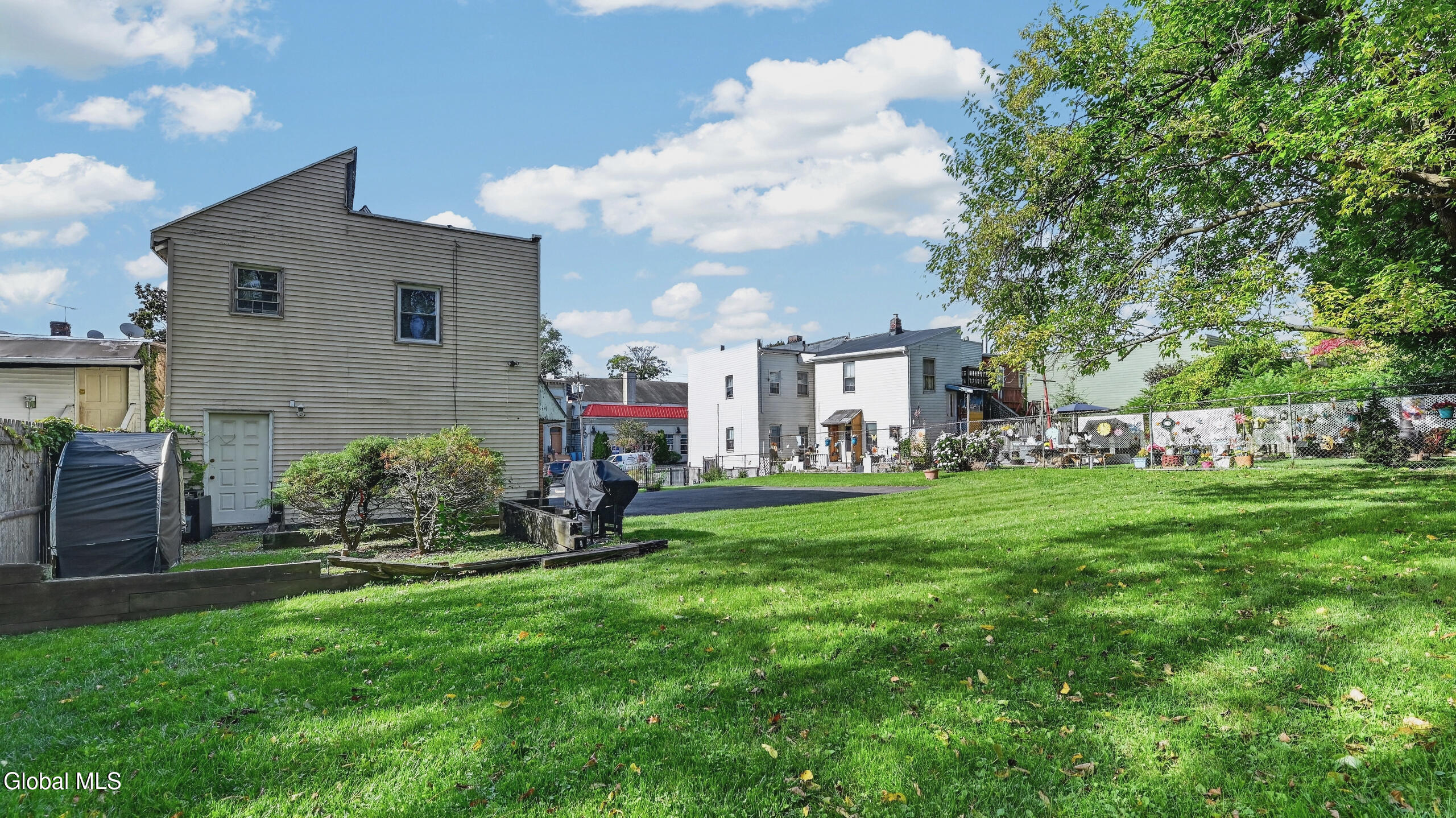 383 Clinton Avenue Albany NY 12206