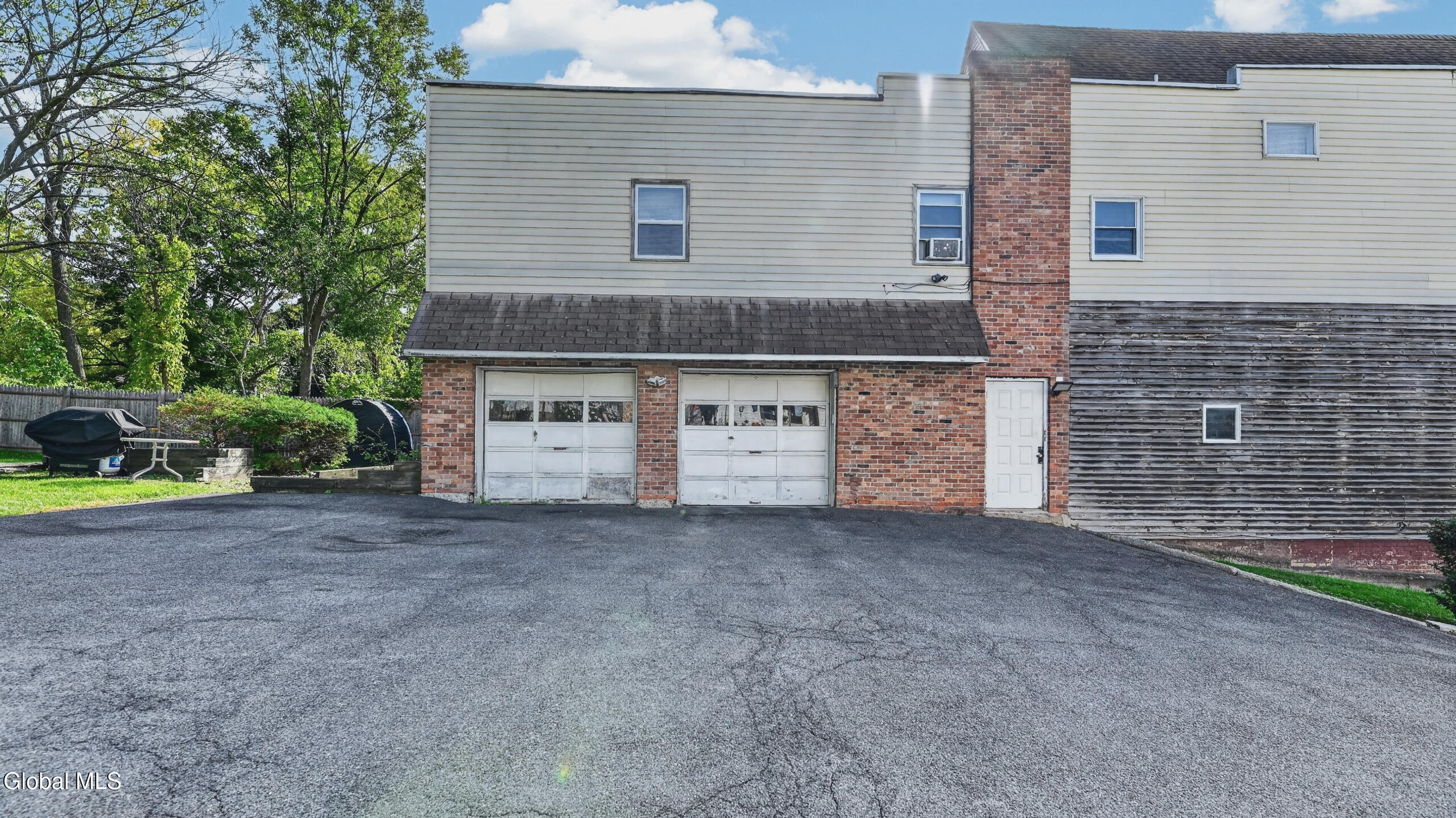 383 Clinton Avenue Albany NY 12206